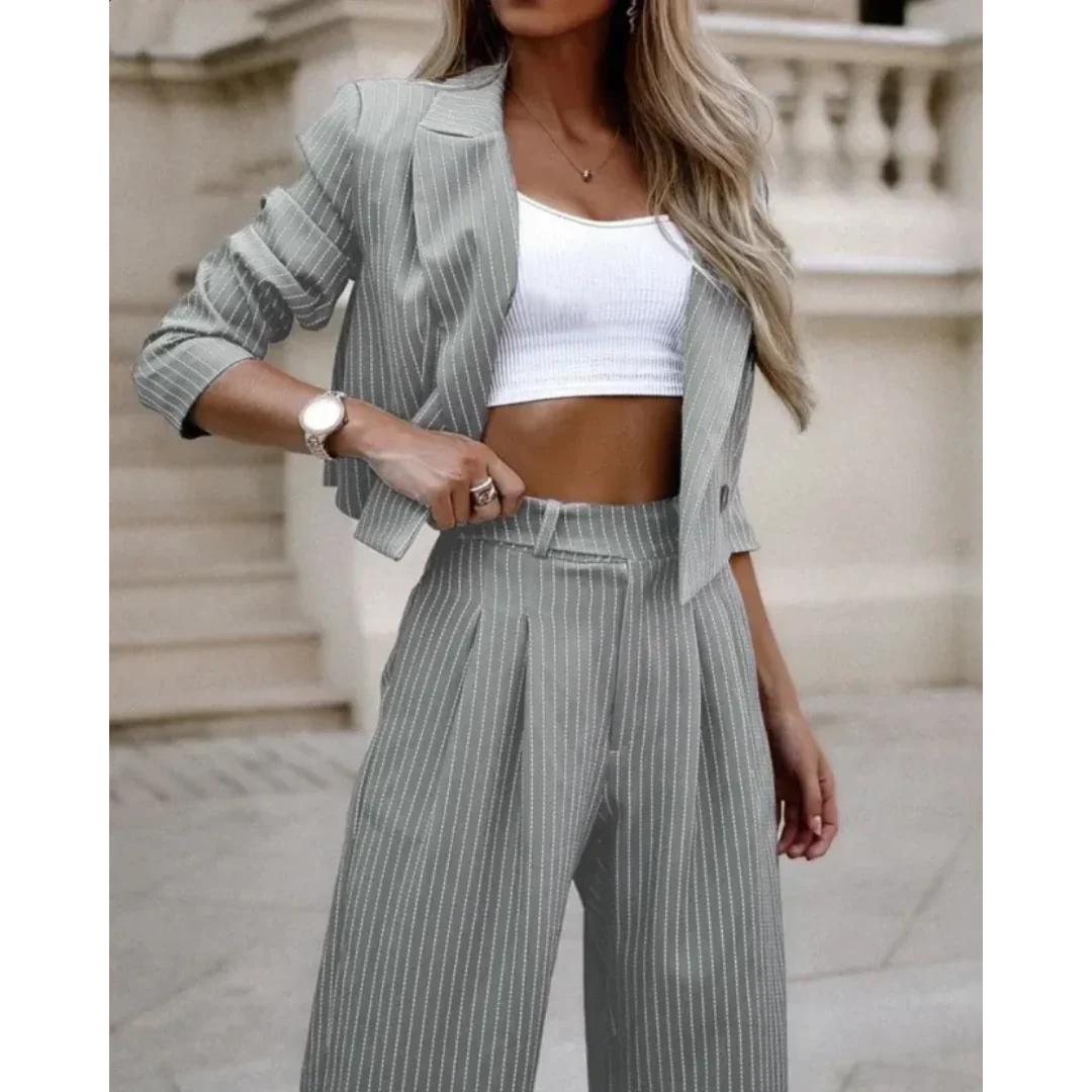 Isolde | Costume formel pour femme | Moderne - Image 3