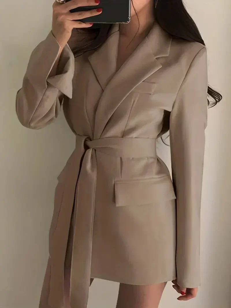 Nélia | Robe Blazer Élégante - Image 11