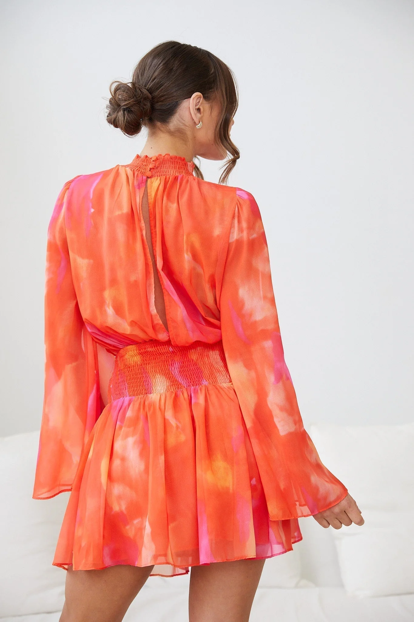 Perrine | Robe mini d'été à manches longues pour femme | Moderne - Image 4