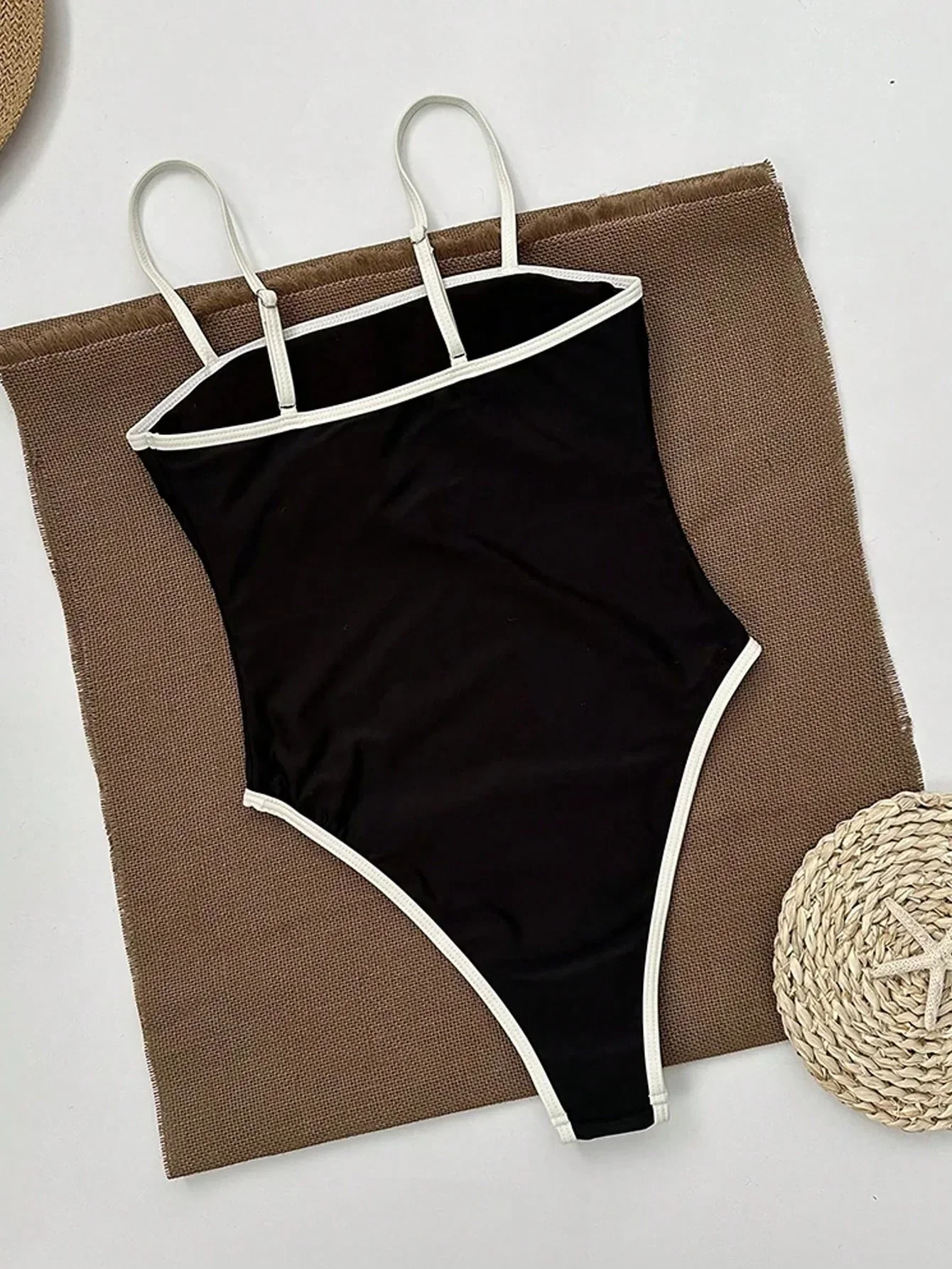 Violette | Maillot de bain une pièce pour femme | Moderne - Image 5